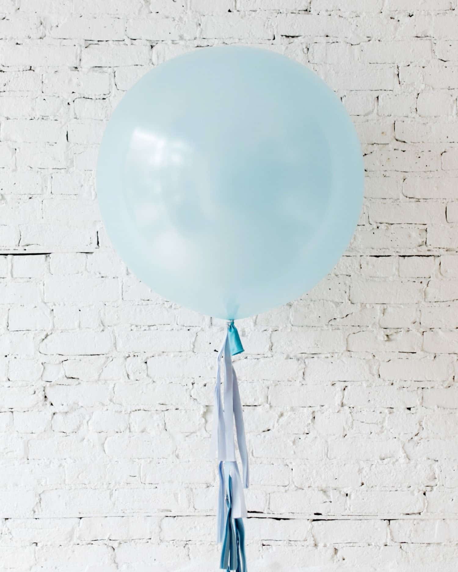 GIFT-Pearl Light Blue Giant Balloon and Ombre Blue Tassel | Rental