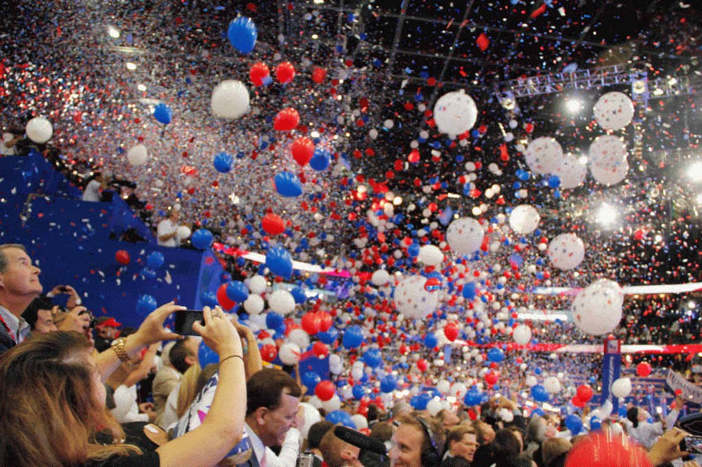 22.5′ Balloon Drop Package | Purchase