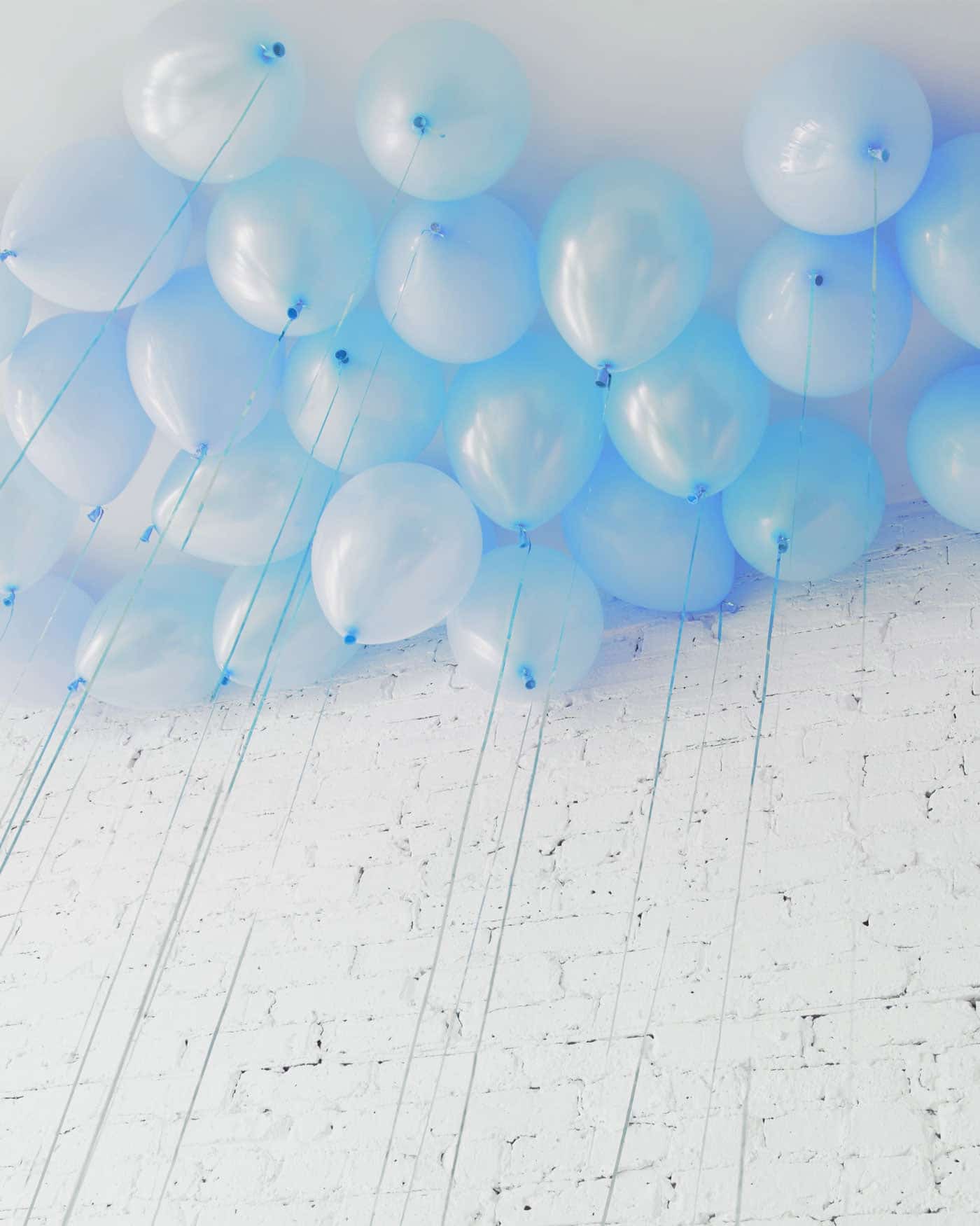 Light Blue Palette 11in Ceiling Balloons – set of 25 | Rental