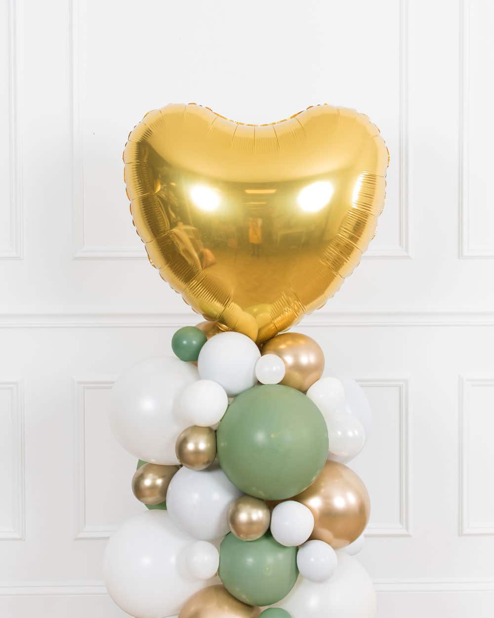 Botanical – Heart Balloon Column – 4ft | Rental