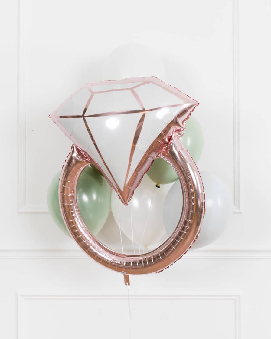 Gilded – Diamond Ring and 11in Balloons – bouquet of 7 | Purchase