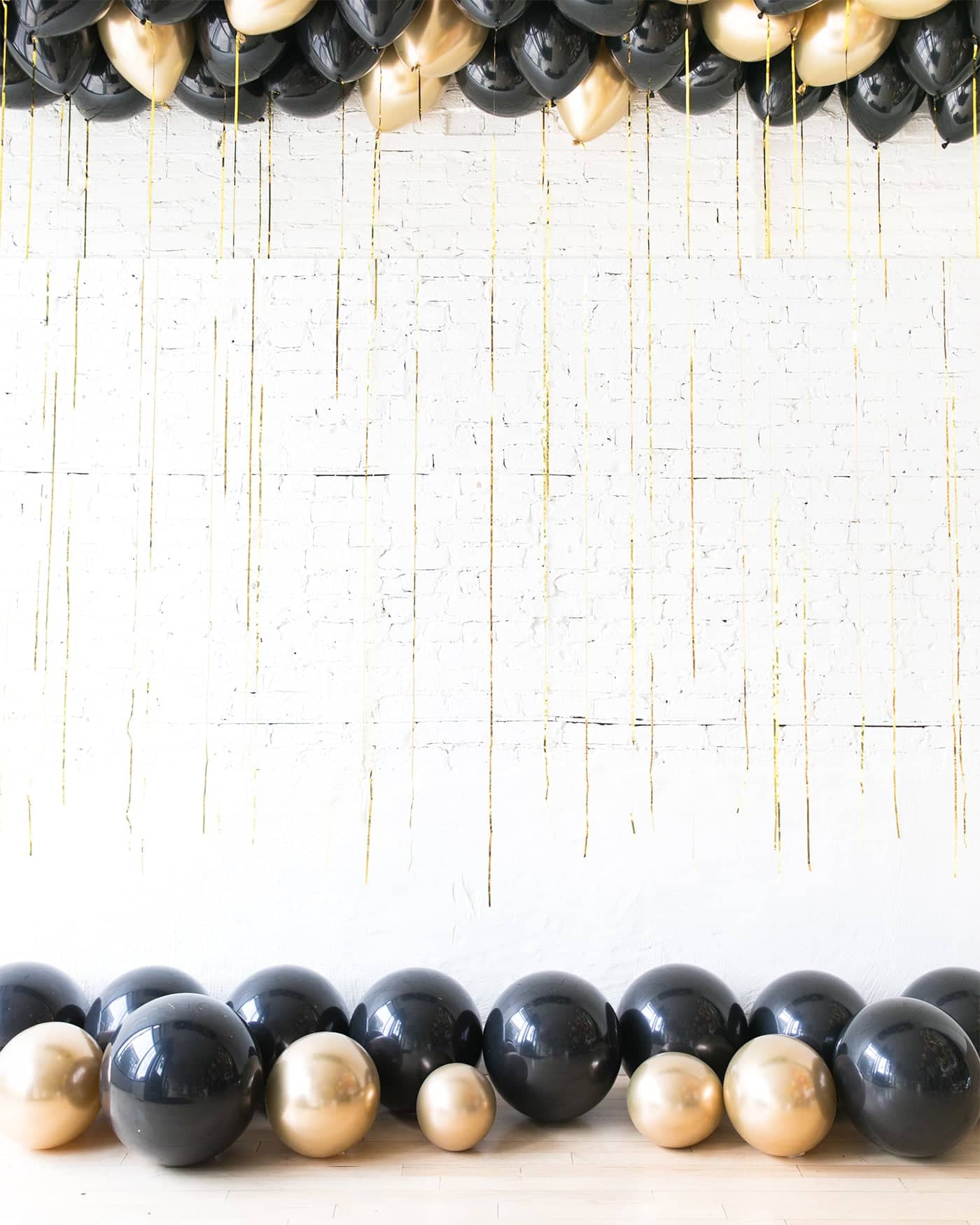 Couture – Ceiling & Floor Balloon Set | Purchase