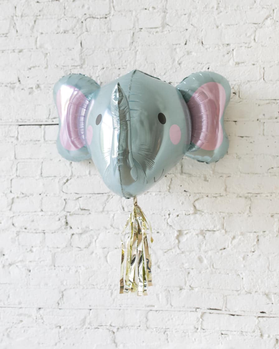 GIFT-34in 3D Elephant Foil Balloon and Gold Skirt | Purchase
