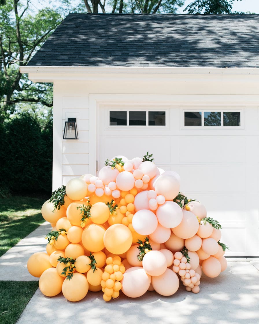 OUTDOOR – Bridal – Freestanding Balloon Piece with Greenery | Purchase