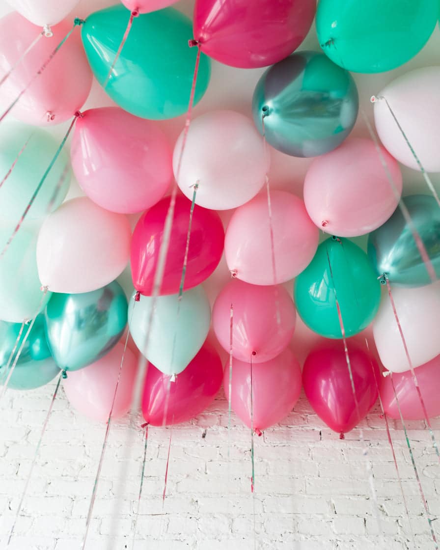 Flamingo Fling – 11in Ceiling Balloons – set of 25 | Purchase