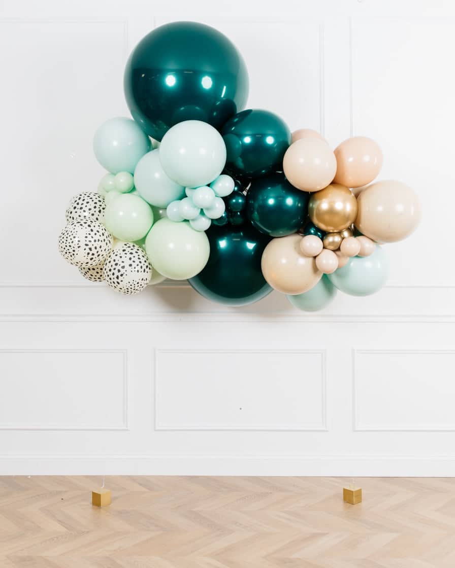 Serengeti – Balloon Backdrop Floating Piece – 6ft | Rental Serengeti – Balloon Backdrop Floating Piece – 6ft | Rental