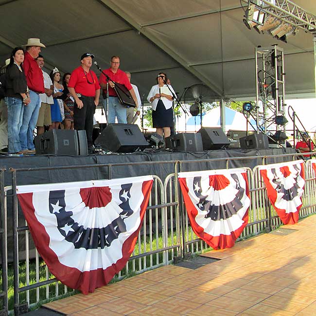 Stars & Stripes Bunting | Rental
