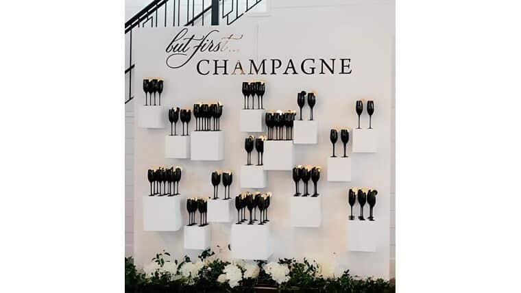 8′ x 8′ Champagne Wall – White | Rental