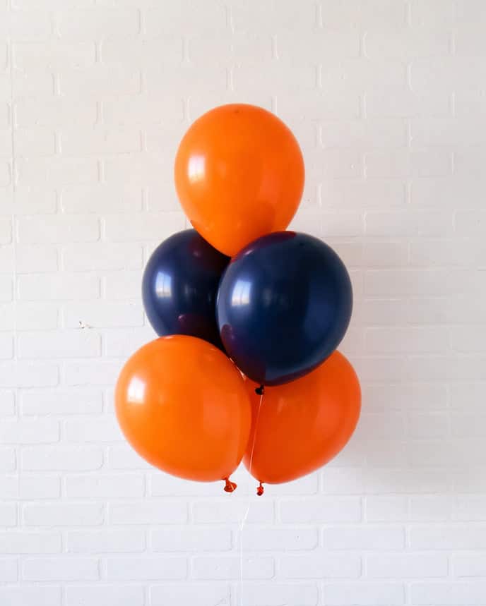 Chicago Football - 11in Balloons bouquet